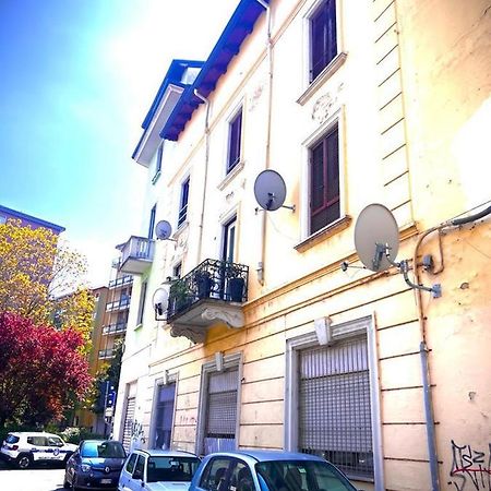 Appartamento Luxury Carrara Милан Экстерьер фото